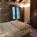 Allotjaments Cal Llarg * Molló