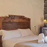 Allotjaments Cal Llarg * Molló