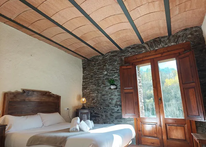 Allotjaments Cal Llarg * Molló